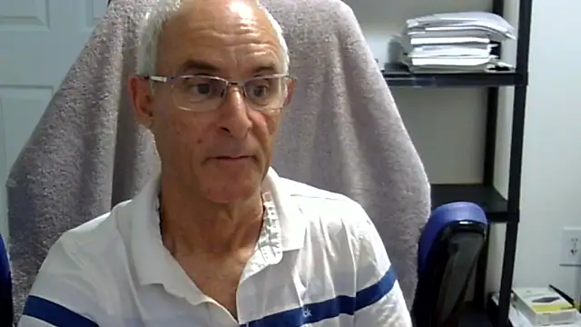 Snapshot of funone1999 chatting on 14, 11, 2025 funone1999 online show from 14, 11, 2025