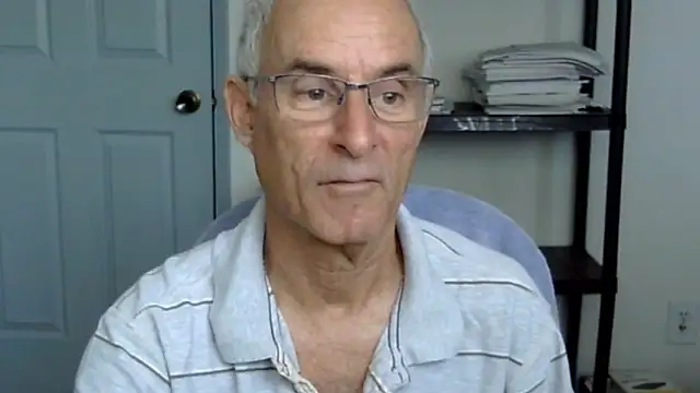 Snapshot of funone1999 chatting on 18, 11, 2025 funone1999 online show from 18, 11, 2025