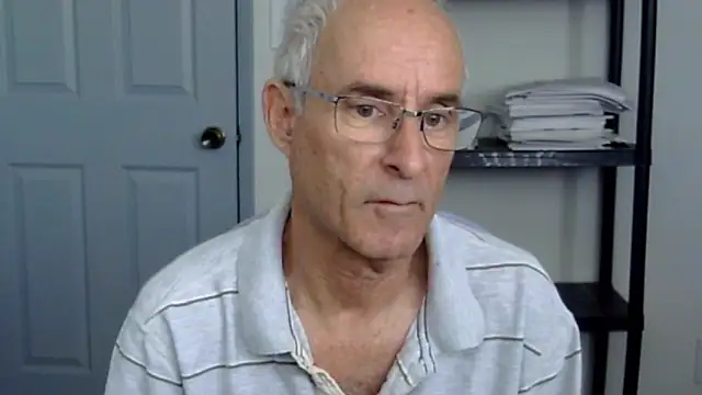 Snapshot of funone1999 chatting on 23, 11, 2025 funone1999 online show from 23, 11, 2025