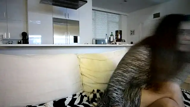 Snapshot of JPFABISEXXX chatting on 4, 11, 2025 JPFABISEXXX online show from 4, 11, 2025