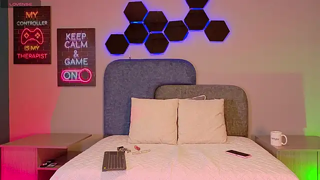 Snapshot of isabellaho1317 chatting on 12, 11, 2025 isabellaho1317 online show from 12, 11, 2025