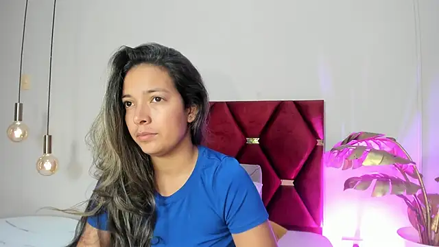 EllieFontanes online show from 24, 9, 2025