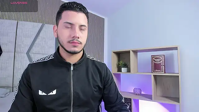 Snapshot of Axel_grey_ chatting on 15, 2, 2026 Axel grey online show from 15, 2, 2026