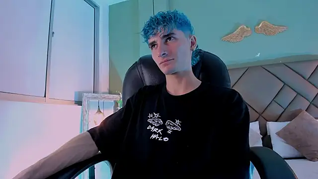 JaydenVillalobos online show from 12, 9, 2025