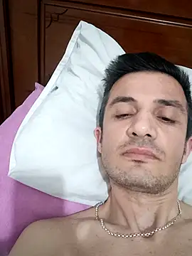 OGUZOZAN online show from 10, 11, 2025