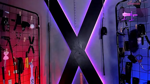 VictoryaLiah BDSM online show from 20, 3, 2026