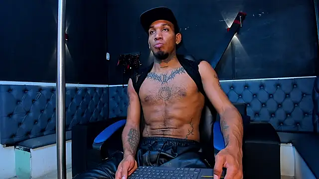 Snapshot of DIEGO_WICKED chatting on 27, 9, 2025 DIEGO WICKED online show from 27, 9, 2025