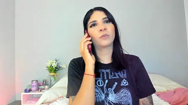 Laura-angeel online show from 20, 12, 2025