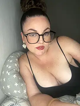 whitequeen xxx online show from 12, 9, 2025