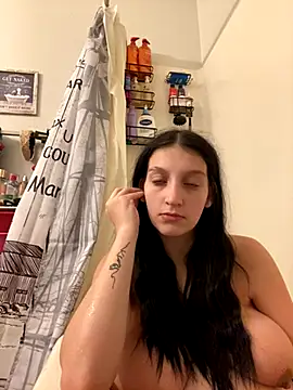 madsdeluxe online show from 11, 10, 2025