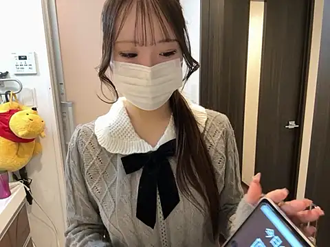 nano-da-u online show from 10, 11, 2025