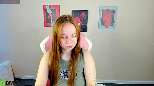 Bunny Luvv online show from 14, 9, 2025