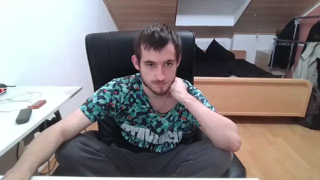 Snapshot of Bez3ybik chatting on 30, 10, 2025 Bez3ybik online show from 30, 10, 2025