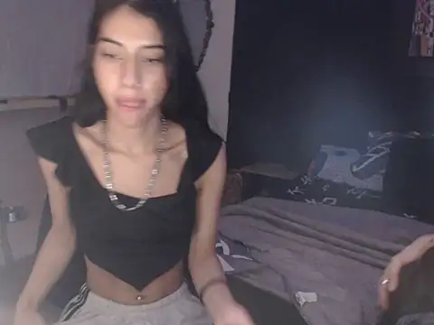 Dara-montenegro online show from 13, 10, 2025