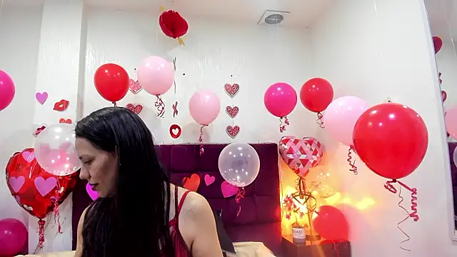 Snapshot of MashaPiink chatting on 13, 2, 2026 MashaPiink online show from 13, 2, 2026