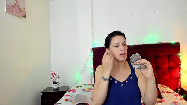 Snapshot of MashaPiink chatting on 18, 3, 2026 MashaPiink online show from 18, 3, 2026