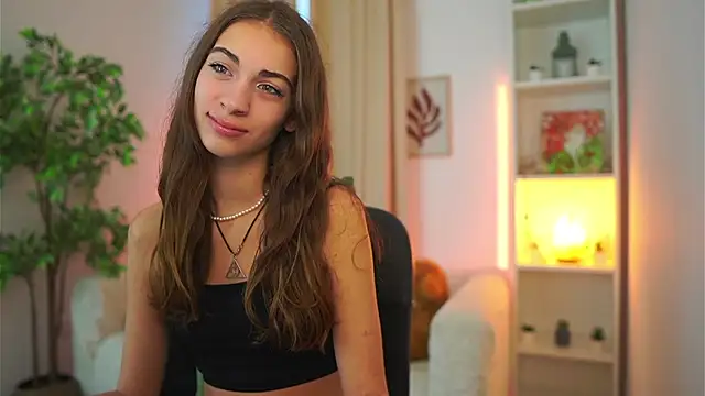 Sophie  Nice online show from 24, 9, 2025