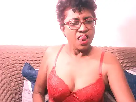 Indianredlily online show from 21, 11, 2025