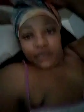 BigAssjuicy26 online show from 26, 10, 2025