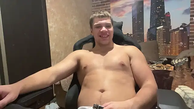 Snapshot of MusclePhantom chatting on 12, 10, 2025 MusclePhantom online show from 12, 10, 2025