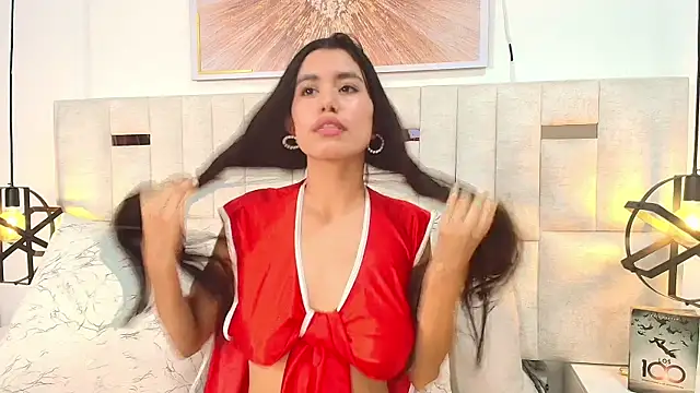 Snapshot of Baby-Rouse_ chatting on 30, 10, 2025 Baby-Rouse  online show from 30, 10, 2025