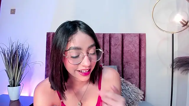 IvyJhons online show from 3, 2, 2026