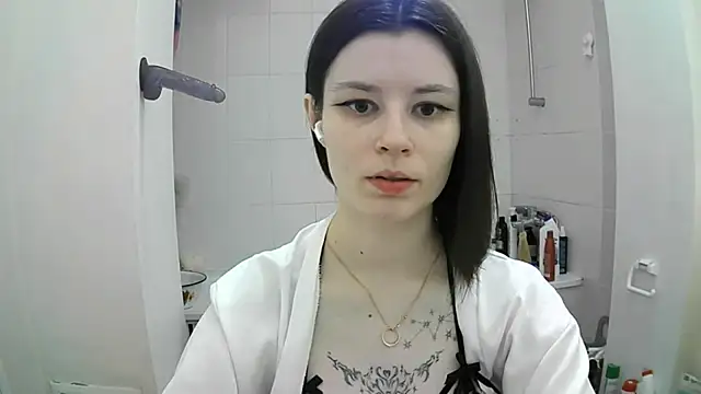 EdlinEngelby online show from 18, 9, 2025