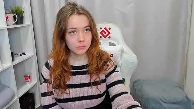 Snapshot of Anabel_Montereau chatting on 22, 9, 2025 Anabel Montereau online show from 22, 9, 2025