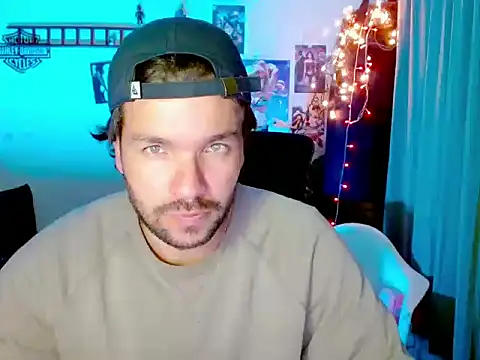 cortelioni massimo  online show from 13, 12, 2025