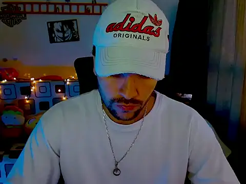 cortelioni massimo  online show from 4, 3, 2026