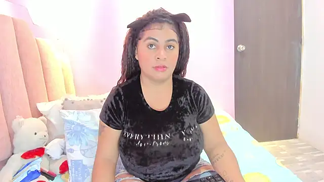 AndreaSweet2 online show from 10, 10, 2025