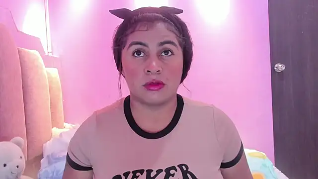 AndreaSweet2 online show from 17, 11, 2025