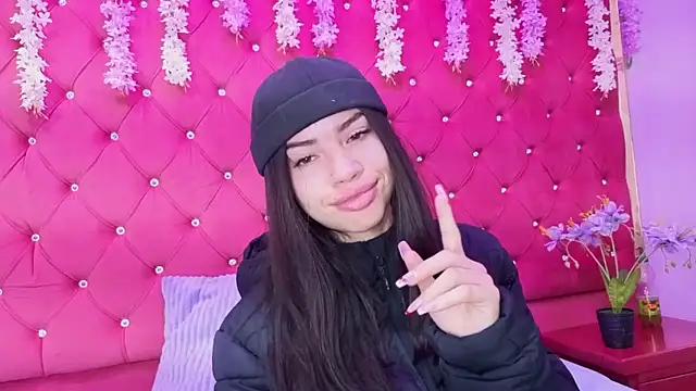 Nanis James online show from 11, 1, 2026