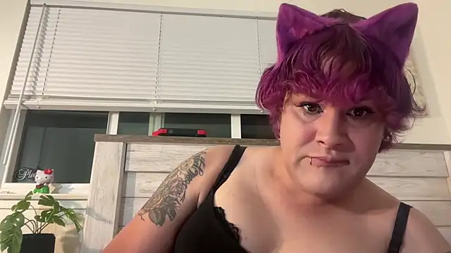 Snapshot of Julietserenity chatting on 20, 10, 2025 Julietserenity online show from 20, 10, 2025