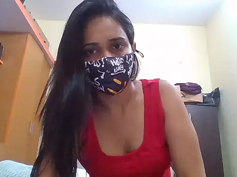 Snapshot of Curvyqueenz chatting on 12, 11, 2025 Curvyqueenz online show from 12, 11, 2025