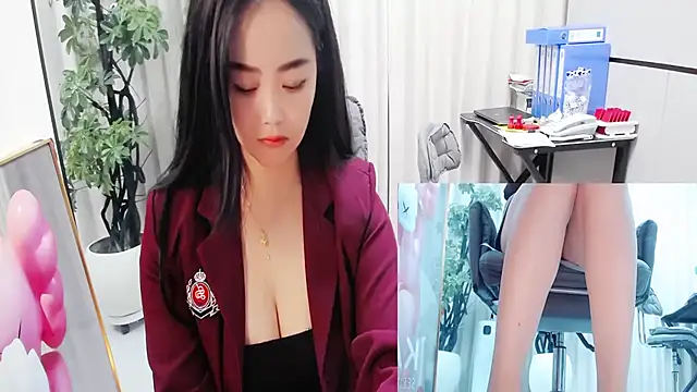 Snapshot of Eileen-L chatting on 27, 2, 2026 Eileen-L online show from 27, 2, 2026