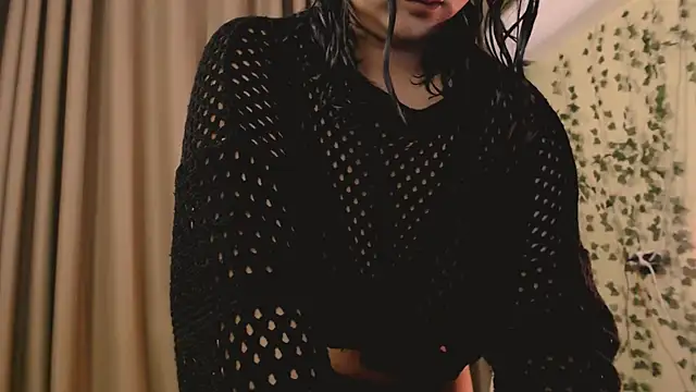 Snapshot of HoneyBroownie chatting on 17, 11, 2025 HoneyBroownie online show from 17, 11, 2025