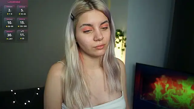 Snapshot of BlissBoardley chatting on 24, 11, 2025 BlissBoardley online show from 24, 11, 2025