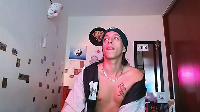 DannyPhantom555 online show from 20, 12, 2025