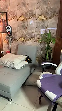 hannachris- online show from 26, 10, 2025