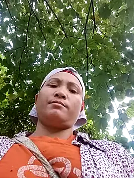 Snapshot of Love-Mama33 chatting on 27, 9, 2025 Love-Mama33 online show from 27, 9, 2025