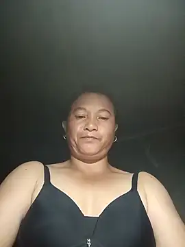 Snapshot of Love-Mama33 chatting on 4, 10, 2025 Love-Mama33 online show from 4, 10, 2025