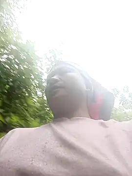 Snapshot of Love-Mama33 chatting on 24, 10, 2025 Love-Mama33 online show from 24, 10, 2025