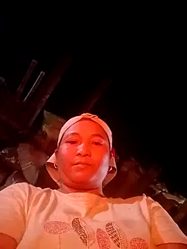 Snapshot of Love-Mama33 chatting on 29, 10, 2025 Love-Mama33 online show from 29, 10, 2025