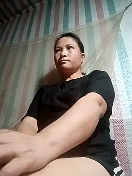 Snapshot of Love-Mama33 chatting on 30, 10, 2025 Love-Mama33 online show from 30, 10, 2025