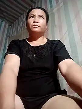 Snapshot of Love-Mama33 chatting on 31, 10, 2025 Love-Mama33 online show from 31, 10, 2025