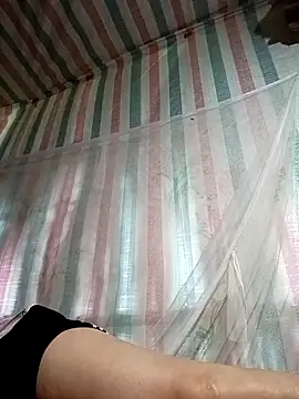 Snapshot of Love-Mama33 chatting on 10, 11, 2025 Love-Mama33 online show from 10, 11, 2025