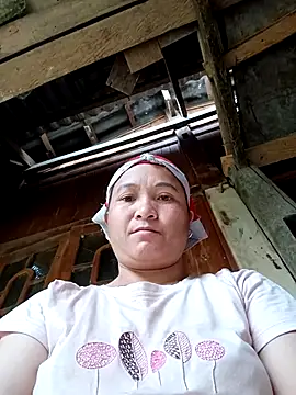 Snapshot of Love-Mama33 chatting on 17, 11, 2025 Love-Mama33 online show from 17, 11, 2025