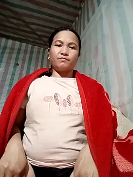 Snapshot of Love-Mama33 chatting on 19, 11, 2025 Love-Mama33 online show from 19, 11, 2025