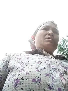 Snapshot of Love-Mama33 chatting on 20, 11, 2025 Love-Mama33 online show from 20, 11, 2025